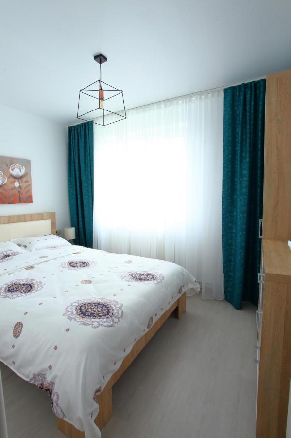 Apartament Delora View Bumbesti-Jiu Eksteriør bilde